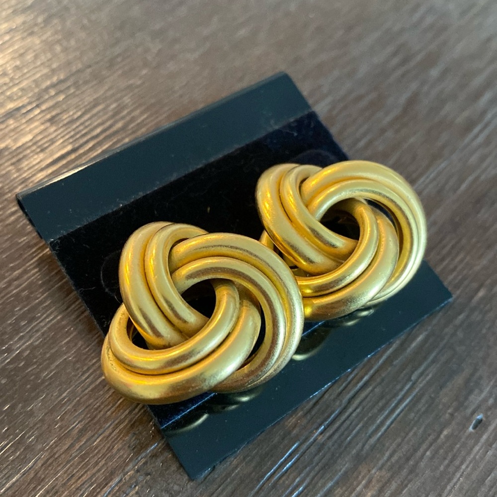 Vintage gold studs